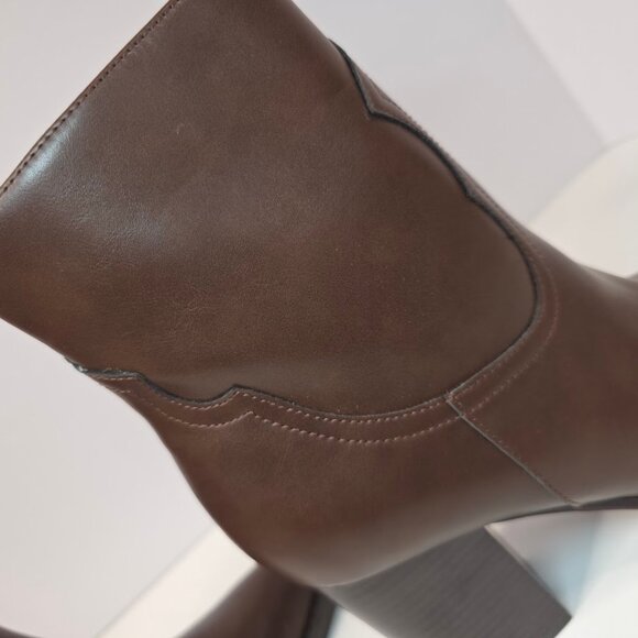 NWOT Nine West Taytay Block Heel Dress Ankle Boots 8 - Picture 6 of 11